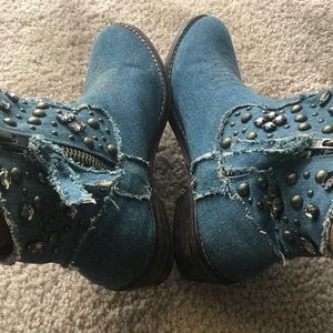 Bakers Stylish Denim Cow Girl Boots, Size - 8.